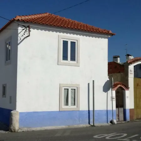 Casa Da Zira Ubytování v soukromí Batalha